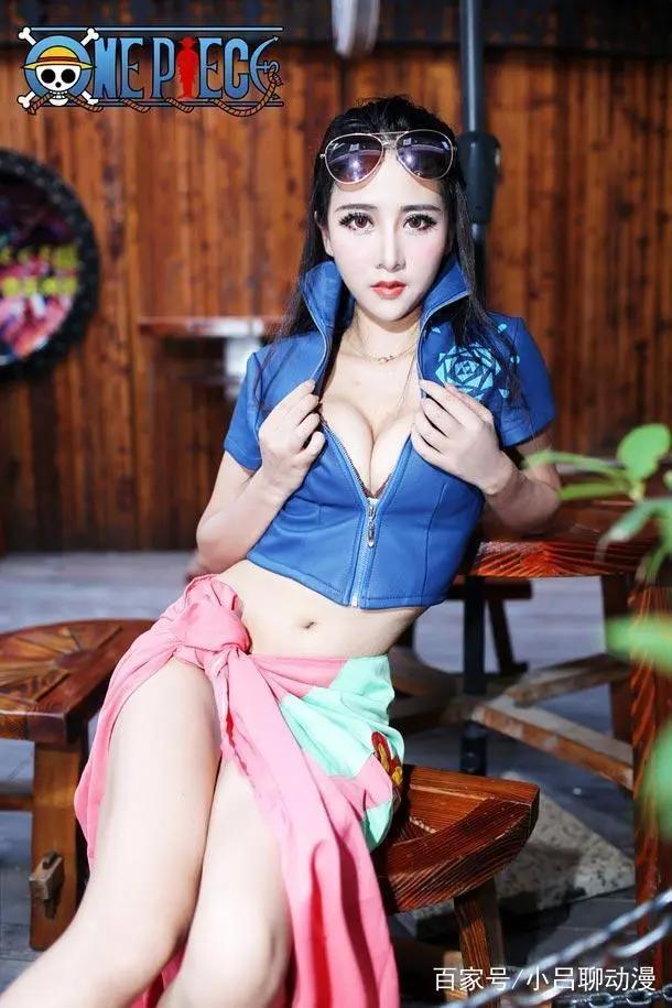 海贼王：5大美女cos照！娜美长得最水灵，baby-5最迷人