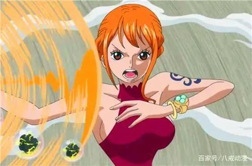 娜美身材进化史：从青涩少女到九头身，这两年到底经历了什么！