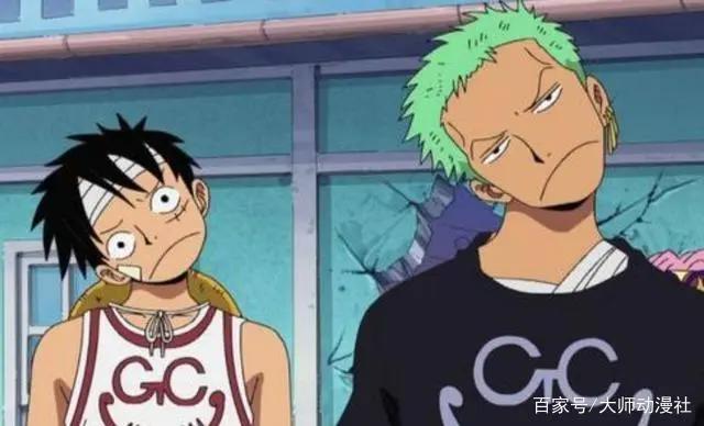 海贼王:索隆身上到底有什么秘密,之前的剧情暗示了什么?