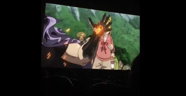 海贼王剧场版：黄猿颜面尽失！连续被红发、贝克曼吓成投降状