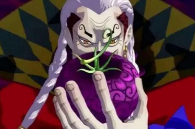 海贼王最古老的六个海贼,其中有一个是鹰眼的父亲