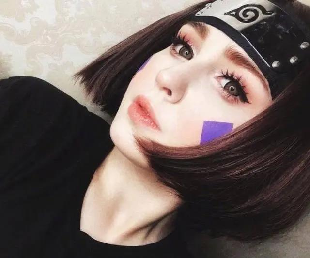 外国小姐姐一人cos《火影忍者》里的7个角色，小樱真的神还原！