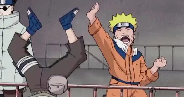 难怪鹿丸现在对鸣人俯首称臣，当年是鸣人帮助他找到了老婆