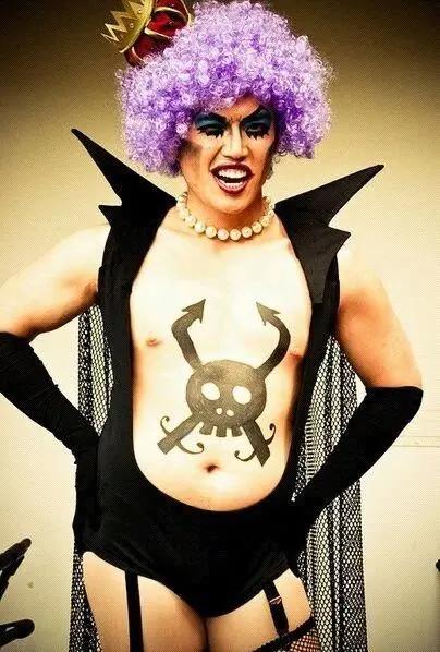 《海贼王》五大cosplay，罗布路奇帅气，索隆毁了