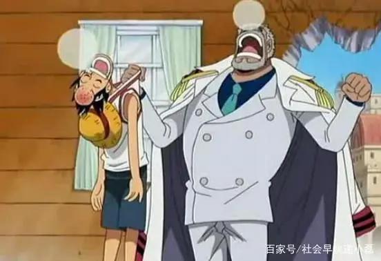 海贼王六大顶级高手，其中有两个传说级的人物，第一位能秒杀四皇