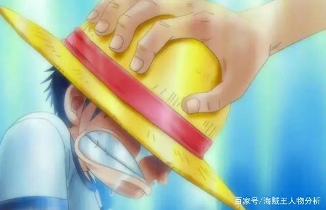 《海贼王》中四皇之一红发香克斯是怎样的定位?