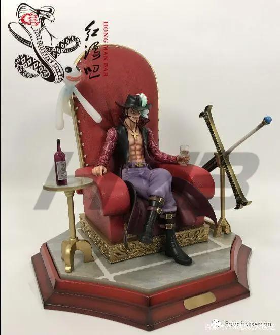 模玩图鉴*海贼王*鹰眼*乔拉可尔·米霍克