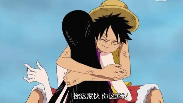 海贼王中和路飞有肌肤之亲的女人，女帝最美，最后一个前期不能看