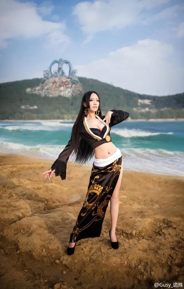 荒岛-海贼王女帝波雅·汉库克Cosplay角色扮演写真摄影图片