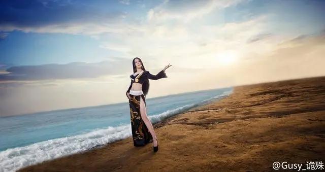 荒岛-海贼王女帝波雅·汉库克Cosplay角色扮演写真摄影图片
