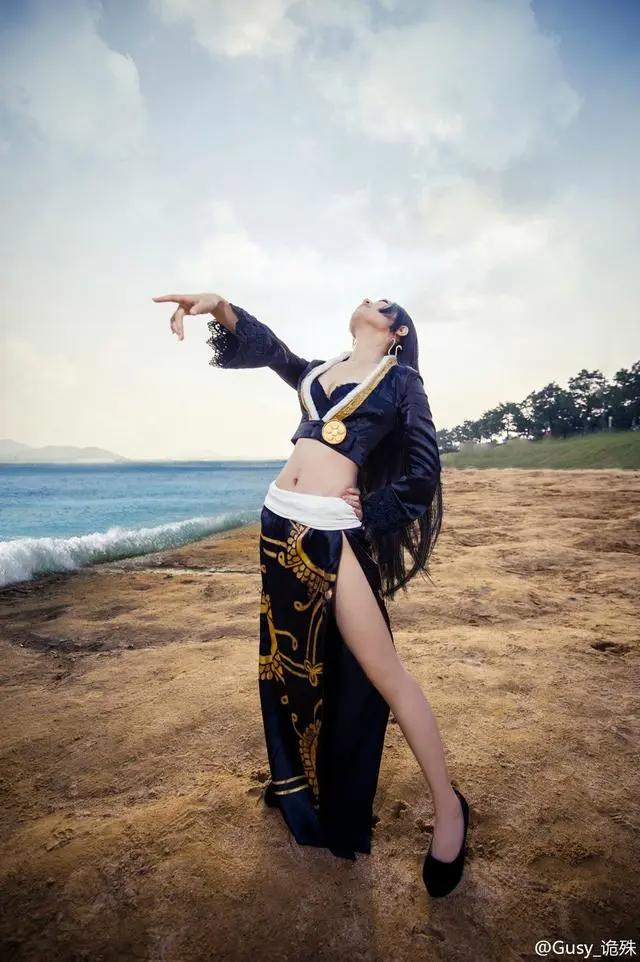 荒岛-海贼王女帝波雅·汉库克Cosplay角色扮演写真摄影图片