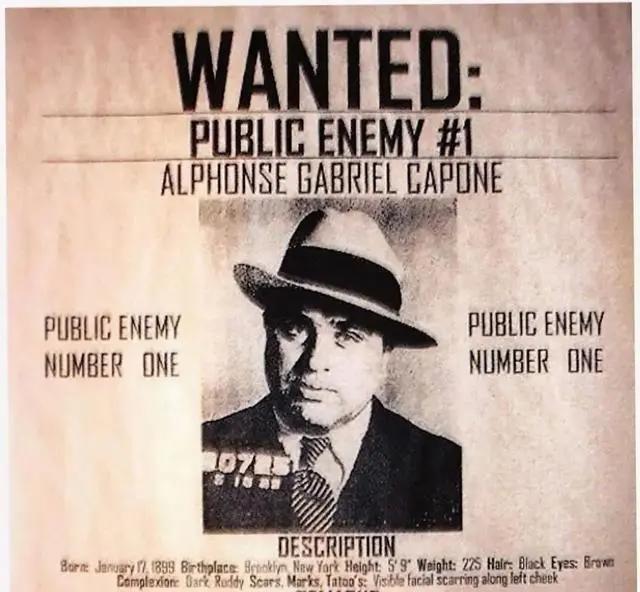 黑手党传奇教父＋悲情烂片导演，这部电影是真正的灾难艺术品