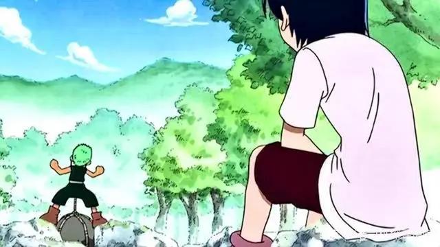 海贼王：索隆抱过的3个女人，罗宾是第一个，第三个是真爱