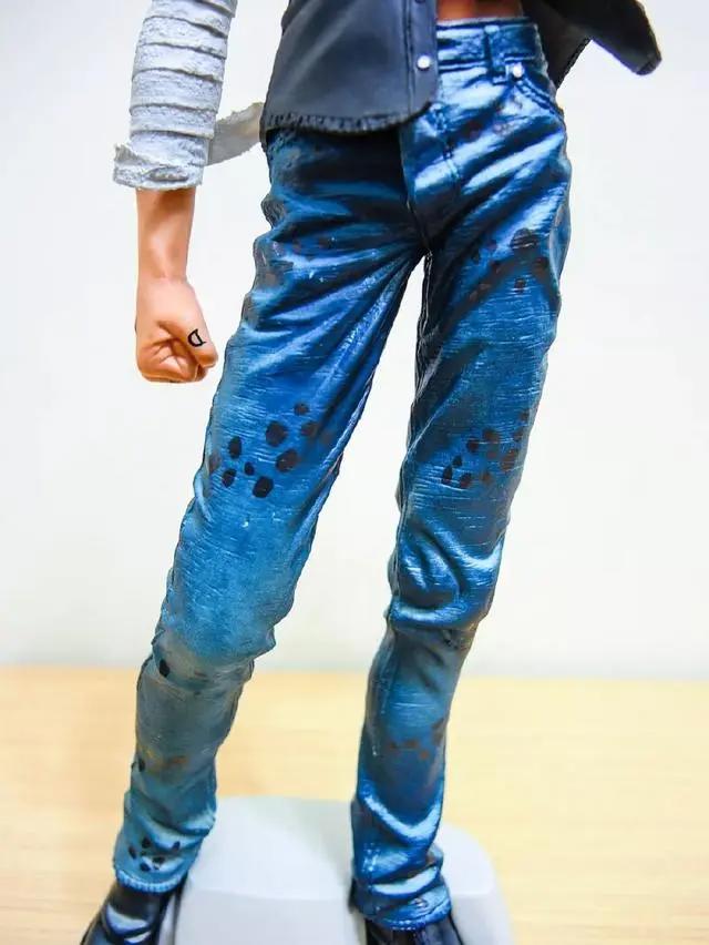 海贼王特拉法尔加·罗手办欣赏