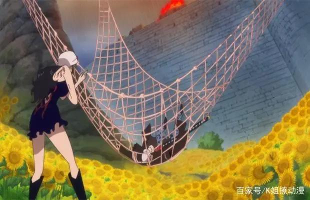 海贼王：他是被男人们羡慕的幸运儿，被罗宾紧紧抱住以生命守护！