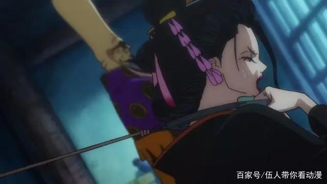 动画926集，罗宾遭遇严刑逼供，乔巴沙滩偶遇失忆BIG·MOM