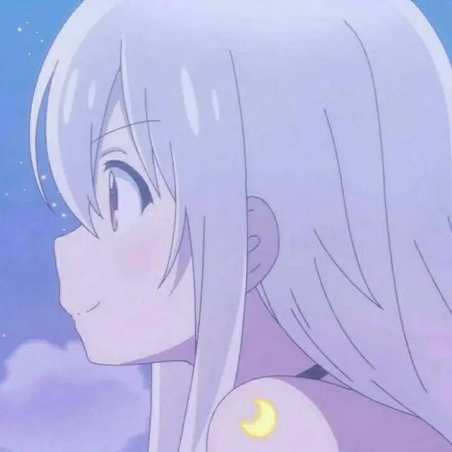 紫色动漫头像，图源网络，如有侵权立删