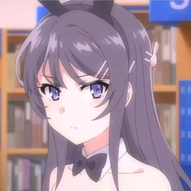 紫色动漫头像，图源网络，如有侵权立删