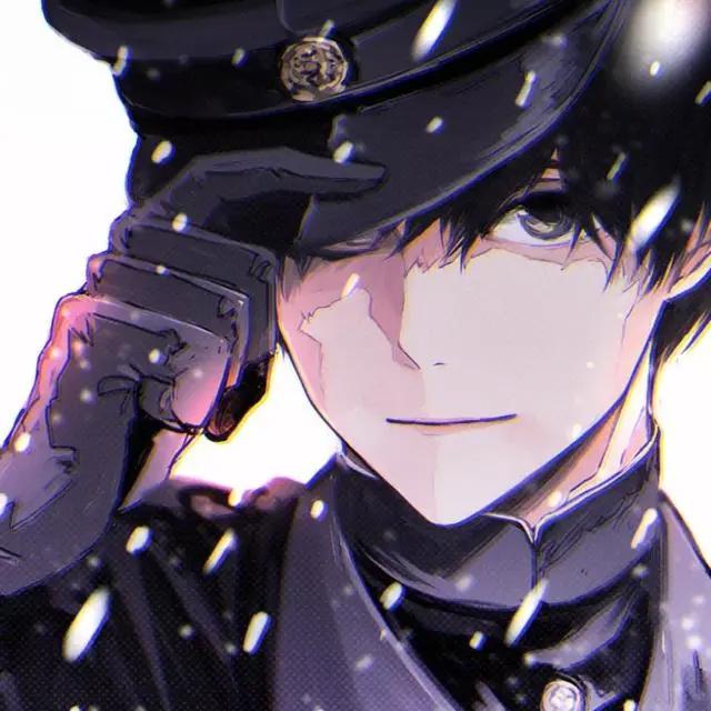 二次元动漫男女生头像：要么庸俗，要么孤独