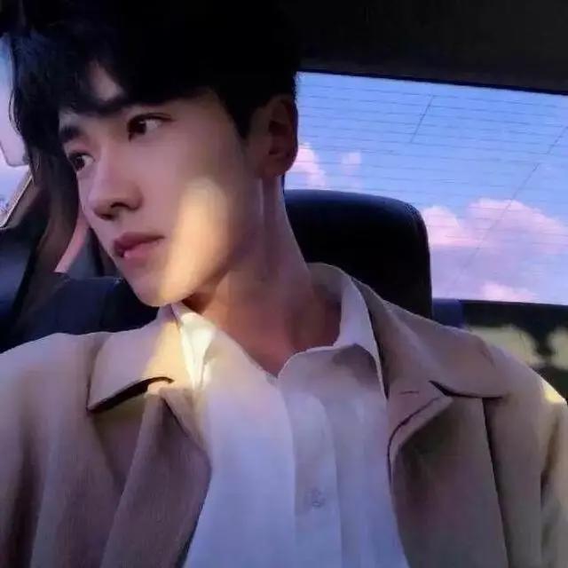 男生头像：动漫真人总有你想要的那一个！