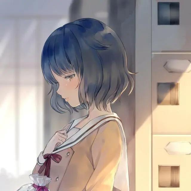 短发少女动漫高清头像
