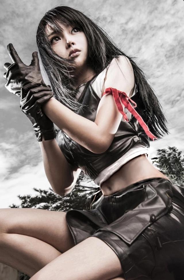 真人cosplay！动漫女神争奇斗艳，你能认出几个