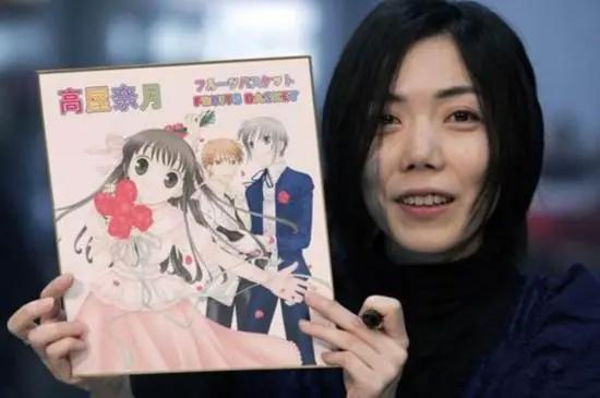 盘点日漫6位知名女性漫画家的真容，其中两位还是个气质美女