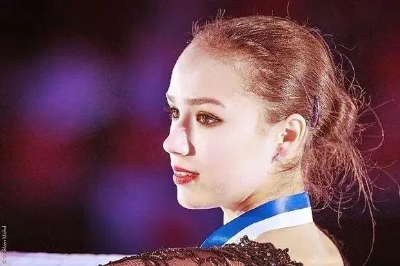 新一代神颜美少女曝光！原来世上真有这种仙女啊