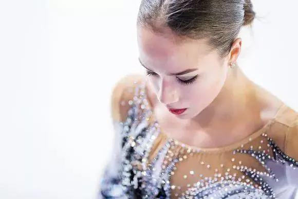 新一代神颜美少女曝光！原来世上真有这种仙女啊