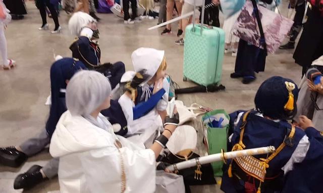 二次元:cos不槽颜,但并非每个coser都有认真对待cosplay