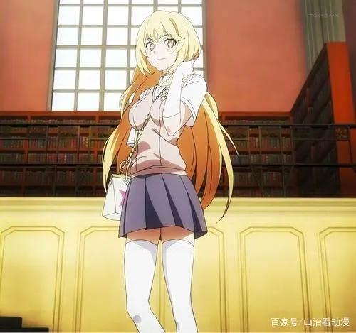 二次元中人见人爱的白丝袜，为何在现实中很少有女生穿白丝袜？