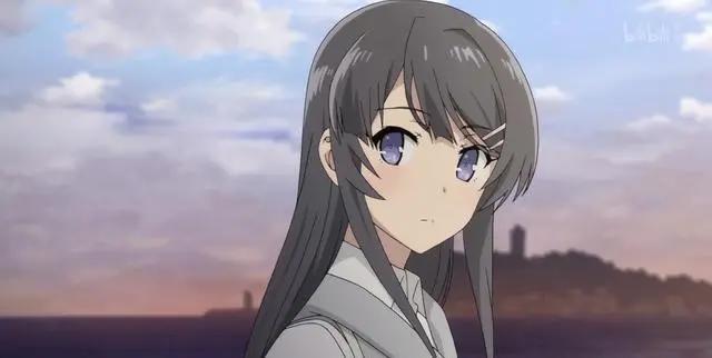 哈尔滨漫展cos兔女郎摆不雅照，麻衣学姐形象被毁，女coser还怼人