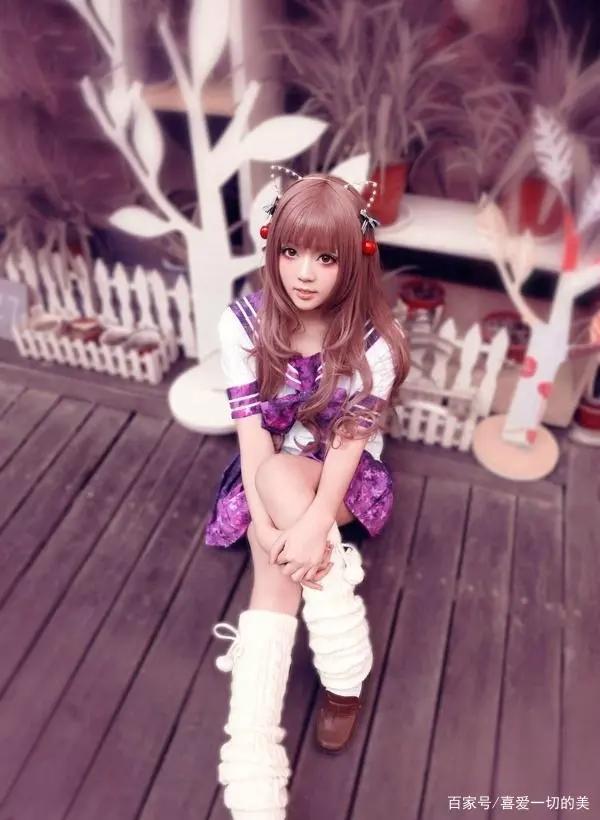 靓靓聊第100期：二次元电眼大眼睛简直就是动漫中走出来的美女