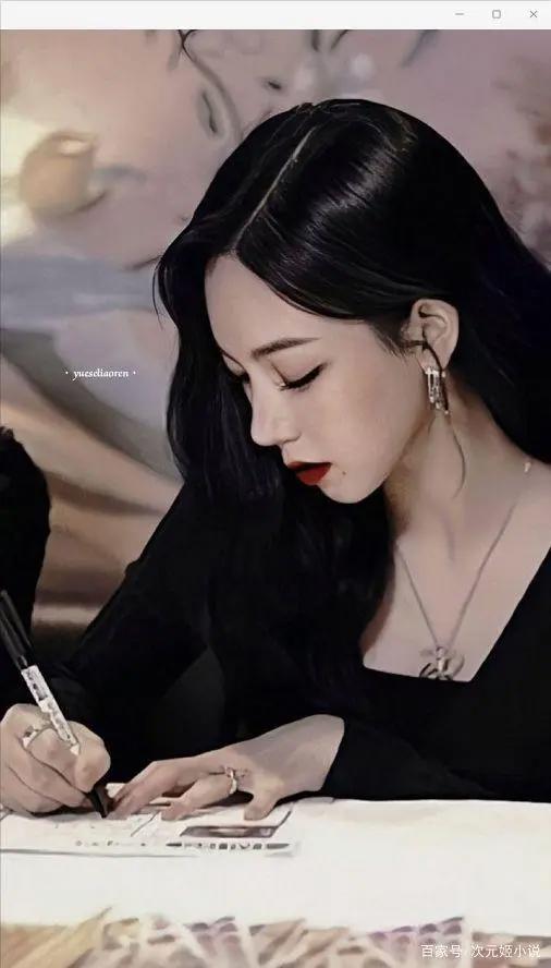 那些长得像二次元CG的女星