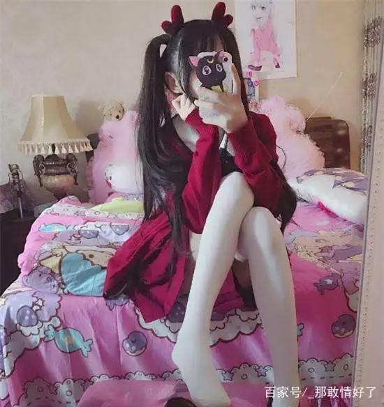 二次元网红蔡萝莉毕业照曝光！真实模样竟然长这样！震惊！