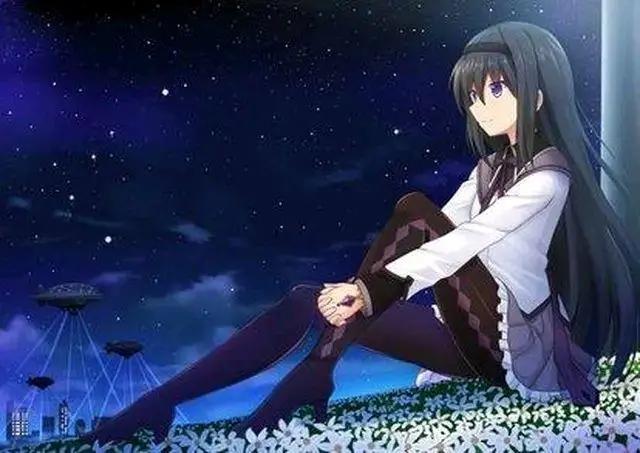 二次元美少女们的坐姿，吾王霸气，狂三魅惑，纱雾最可爱！