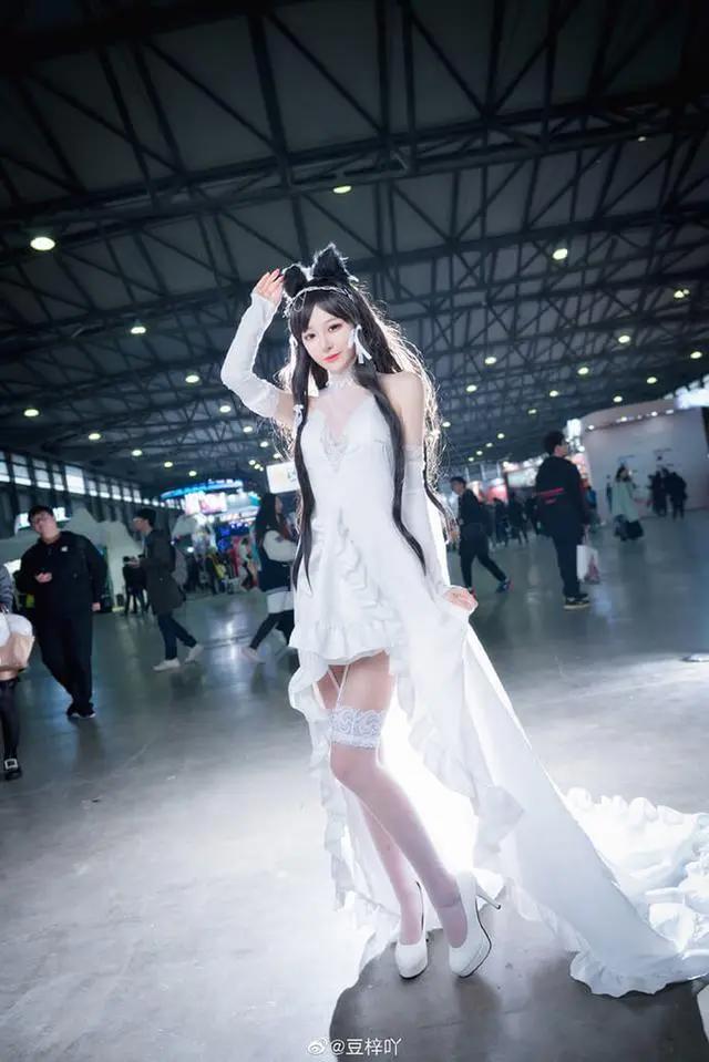 「优妹子」第2期一位酷爱二次元“不务正业”的空姐coser