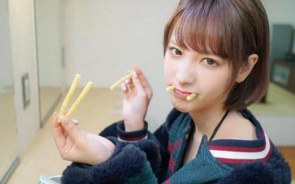 日本女演员cos2B小姐姐完美神还原！宅男：国内没有一个可以做到