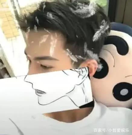 女版的二次元漫画脸这样玩起来美到爆，看了好几遍，网友：吊炸了