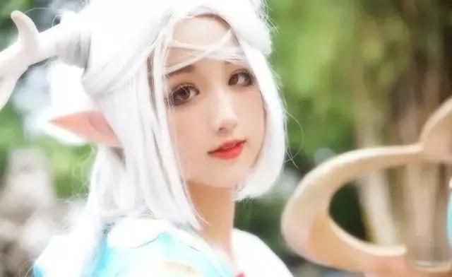 动漫：二次元女孩cos瑶，神还原，可爱有灵性