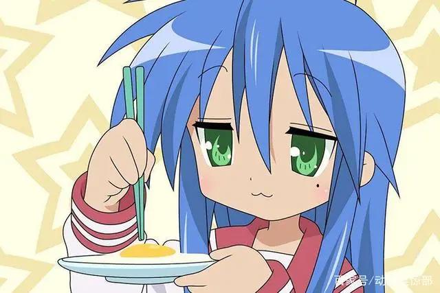 二次元中的知名宅女，亚丝娜其实也是个“御宅族”