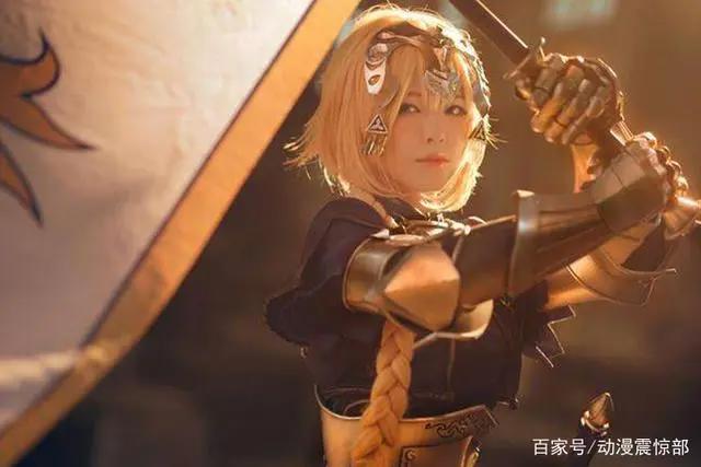 《FGO》神级Cosplay！最后一位简直是游戏中的角色降临现实世界！