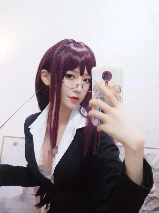 腐团儿不同cos作品，从熟女到二次元，粉丝表示扛不住