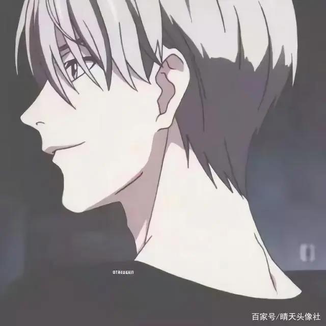 动漫男生头像，世间任何景象都不及你耀眼