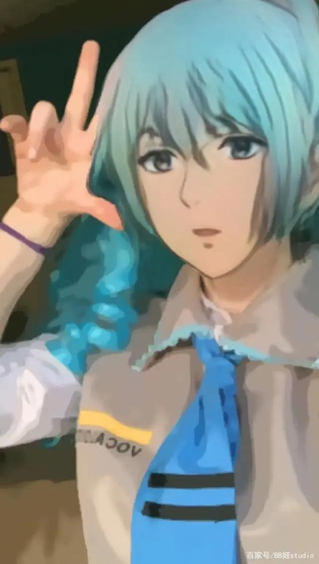 让人变成纸片人的动漫滤镜火了