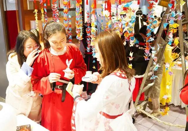 《魔道祖师》蓝湛下月生日，庆生头像已放出，今年也有大合唱！