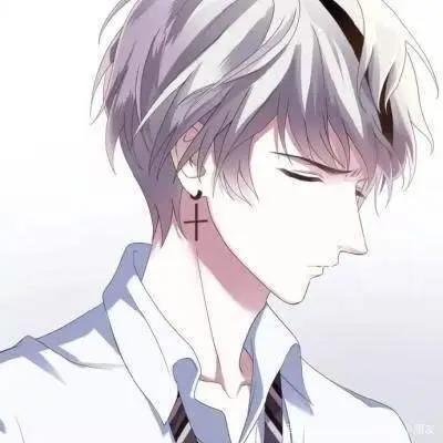 动漫男头白发动漫小哥哥哦～