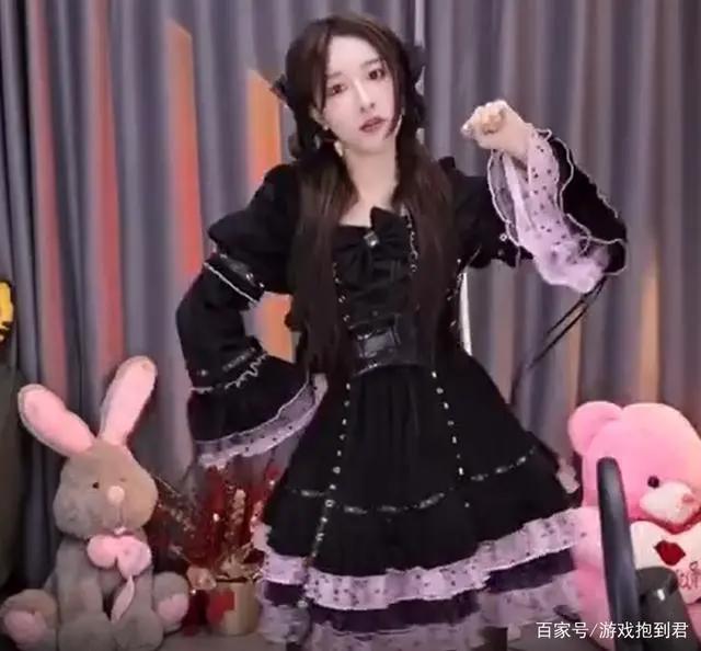 虎说S11的快乐回来了！林七七女仆穿搭，宛如二次元美少女