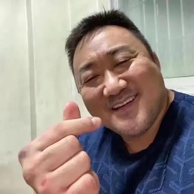 头像丨如果有空，给我暖个脚