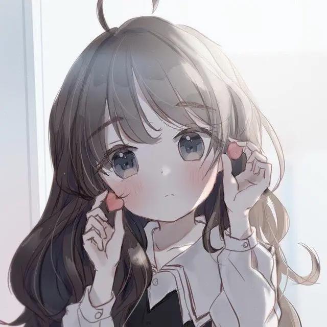 「动漫女头」你居然不回我消息？你好拽，我更喜欢你了